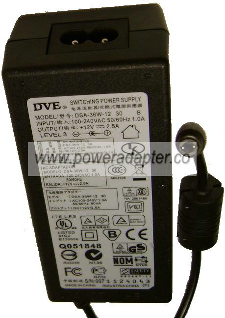 DVE DSA-36W-12 30 AC ADAPTER 12VDC 2.5A -( )- 2.5x5.5mm 100-240v