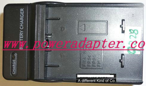 BATTERY CHARGER 8.4VDC 600mA USED VIDEO DIGITAL CAMERA TRAVEL CH