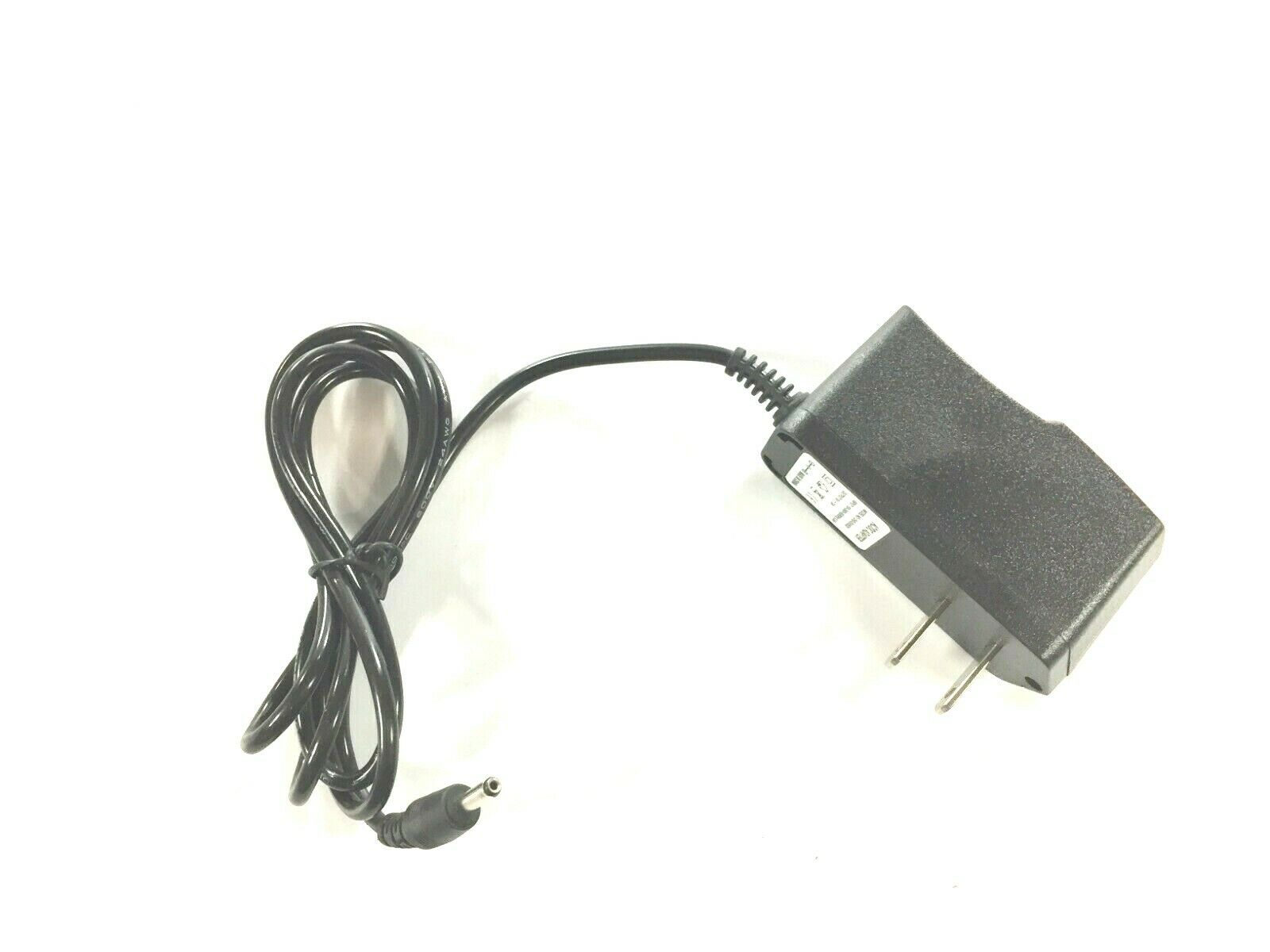 Ac/Dc Adapter Model CHD-DU0520 Input: 100-240V- 50/60Hz 0.5A OutPut 5V Dc 2A Type: Power Supply MPN: CHD-DU0520 Ou
