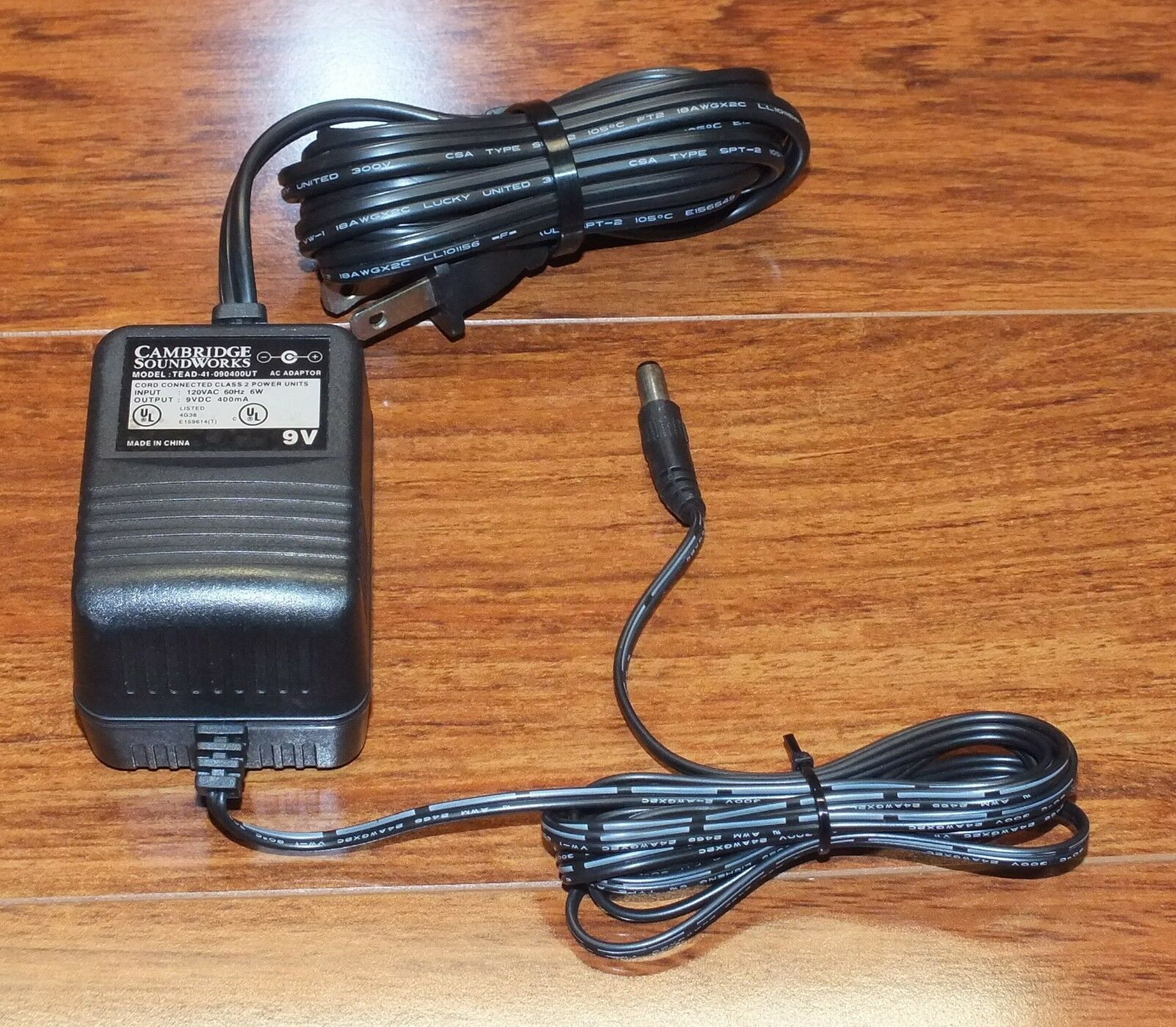 Cambridge Soundworks (TEAD-41-090400UT) 9V 400mA 6W 60Hz AC Adapter Power Supply Country/Region of Manufacture: China