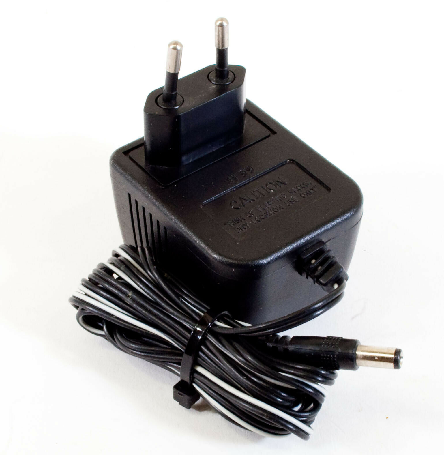 Echowell SCP41-90500 AC Adapter 9V 500mA Original Power Supply Europlug Output Current: 500 mA Voltage: 9 V MPN: SCP4
