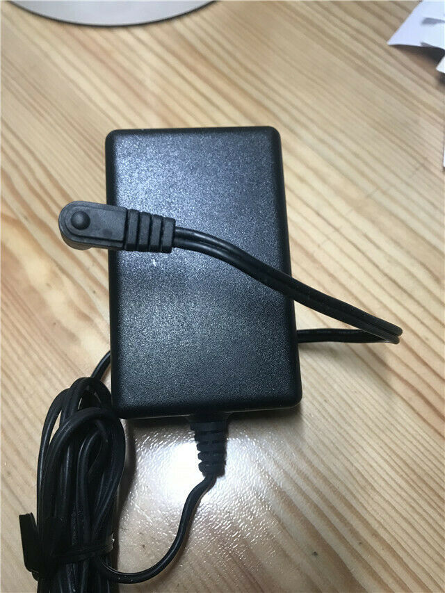 Philips switching power supply adapter 12V 3A 3000MA US plug Brand: Philips MPN: Does Not Apply Model: as400-120-