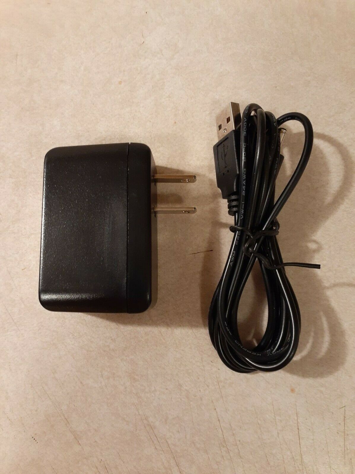 Genuine AC Power Adapter For Daylight Company Naturalight UN1327 Smart Light Genuine AC Power Adapter For Daylight Com