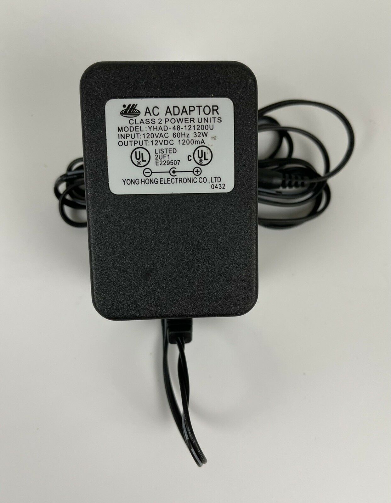 Yong Hong YHAD-48-121200U 12V 1200mA 32W 60Hz AC Adapter Power Supply Charger Type: AC Adapter Connection Split/Dupli