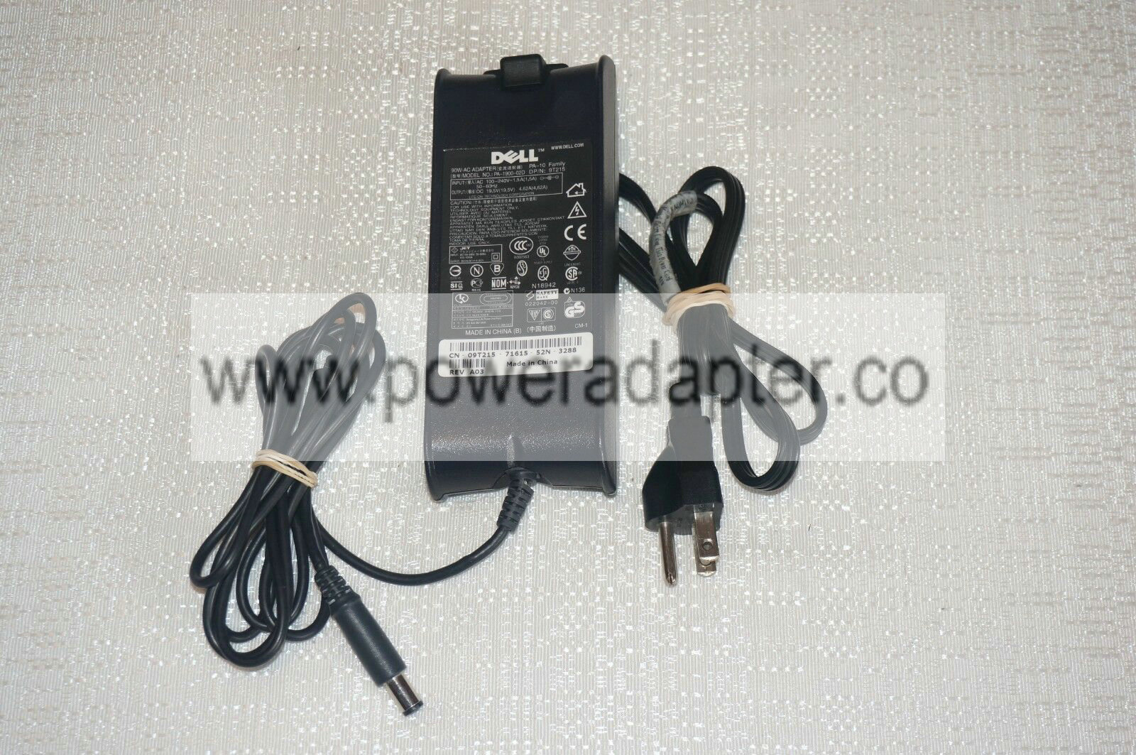 GENUINE DELL PA-10 FAMILY MODEL: PA-1900-02D AC ADAPTER DP/N: 9T215 19.5V-4.62A GENUINE DELL PA-10 FAMILY 90W AC ADAP