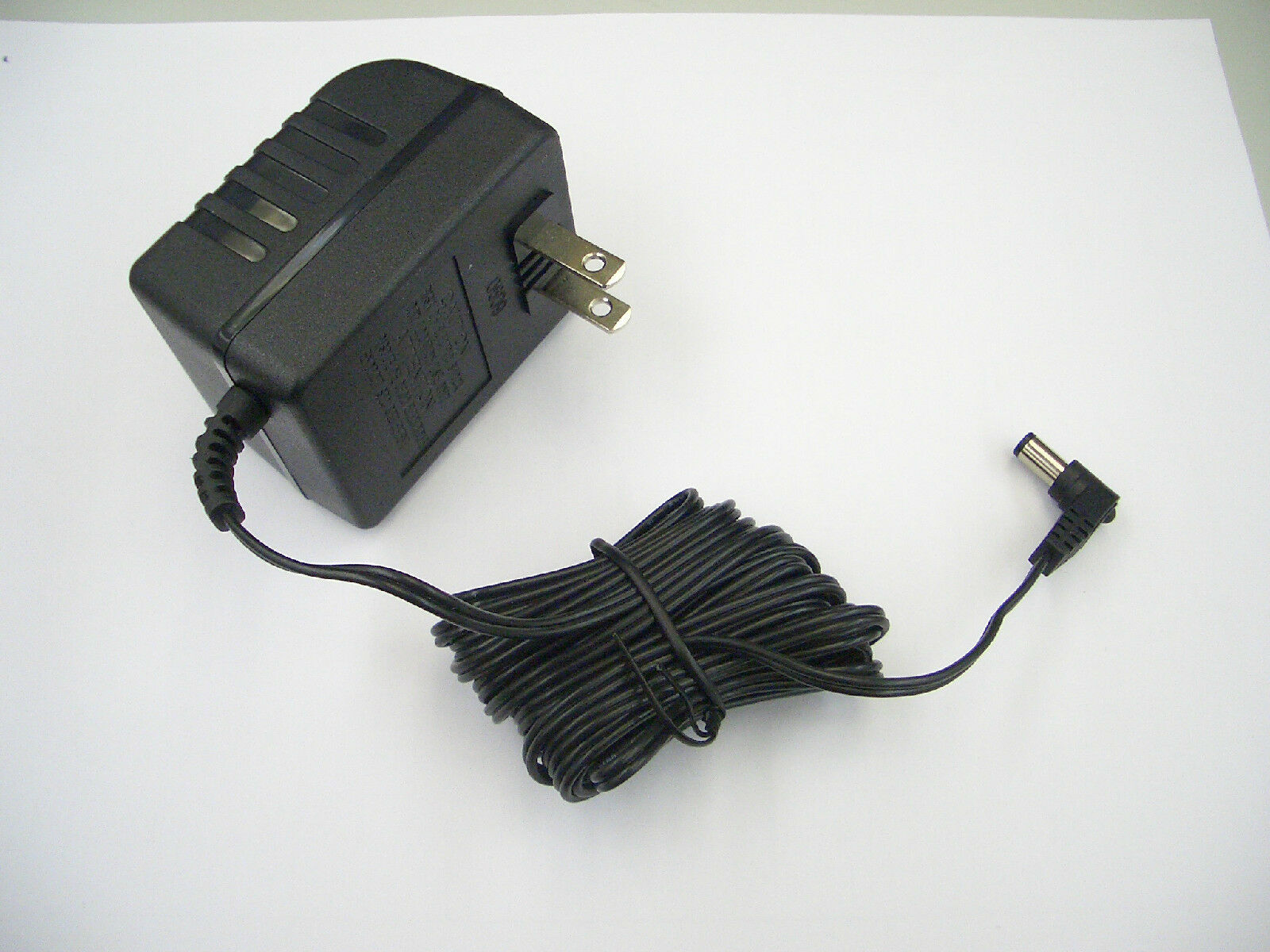 Plantronics AC Adapter 9V 500mA Right-Angled Plug for CS50 CS55 CS70N CS540 W740 Country of Manufacture: China MPN: