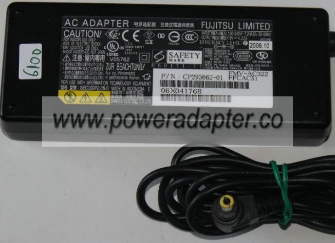 FUJITSU CP293662-01 AC ADAPTER 19VDC 4.22A NEW 2.5 x 5.5 x 12mm