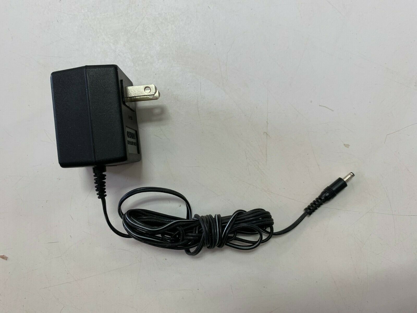 9V AC Adapter Power For Grundig Yacht Boy YB 500 Radio MPN: Does Not Apply Max. Output Power: 9W Brand: Unbranded O - Click Image to Close