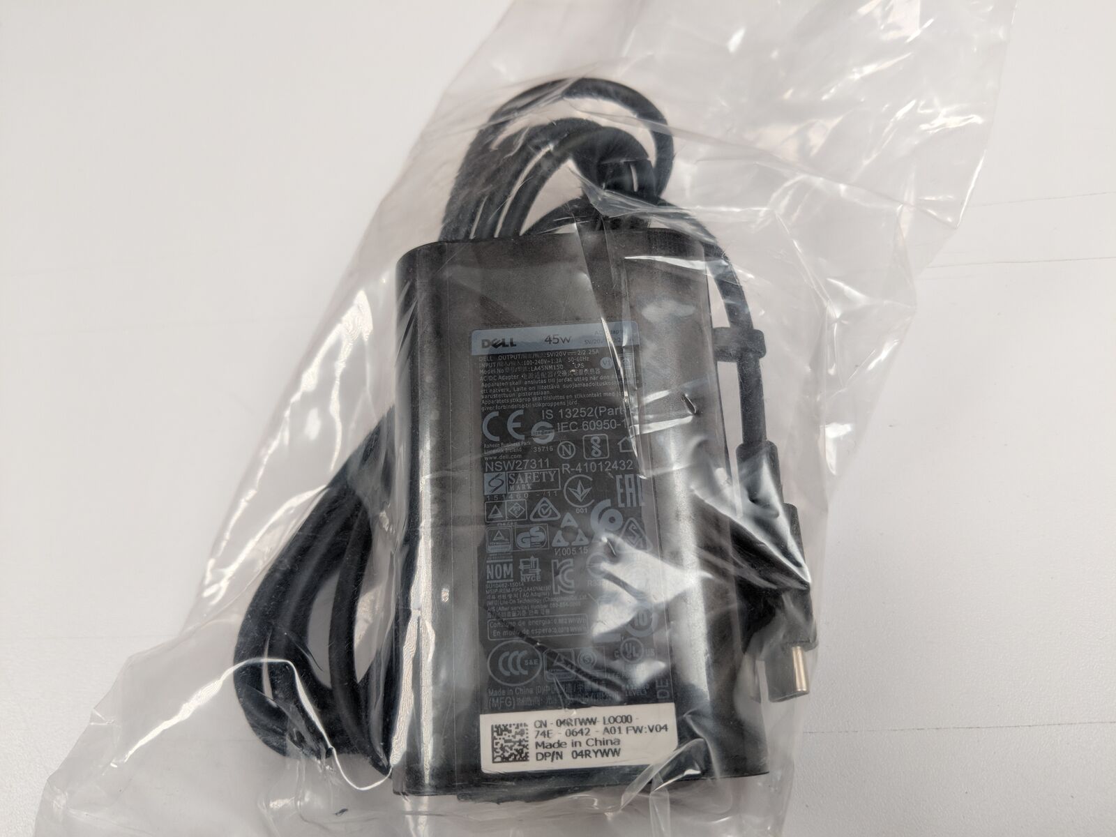 Dell 45W AC Adapter Charger USB-C Type C XPS 13 9365 9370 9380 9300 9310 MPN: LA45NM150 689C4 HDCY5 8XTW5 Brand: Dell - Click Image to Close