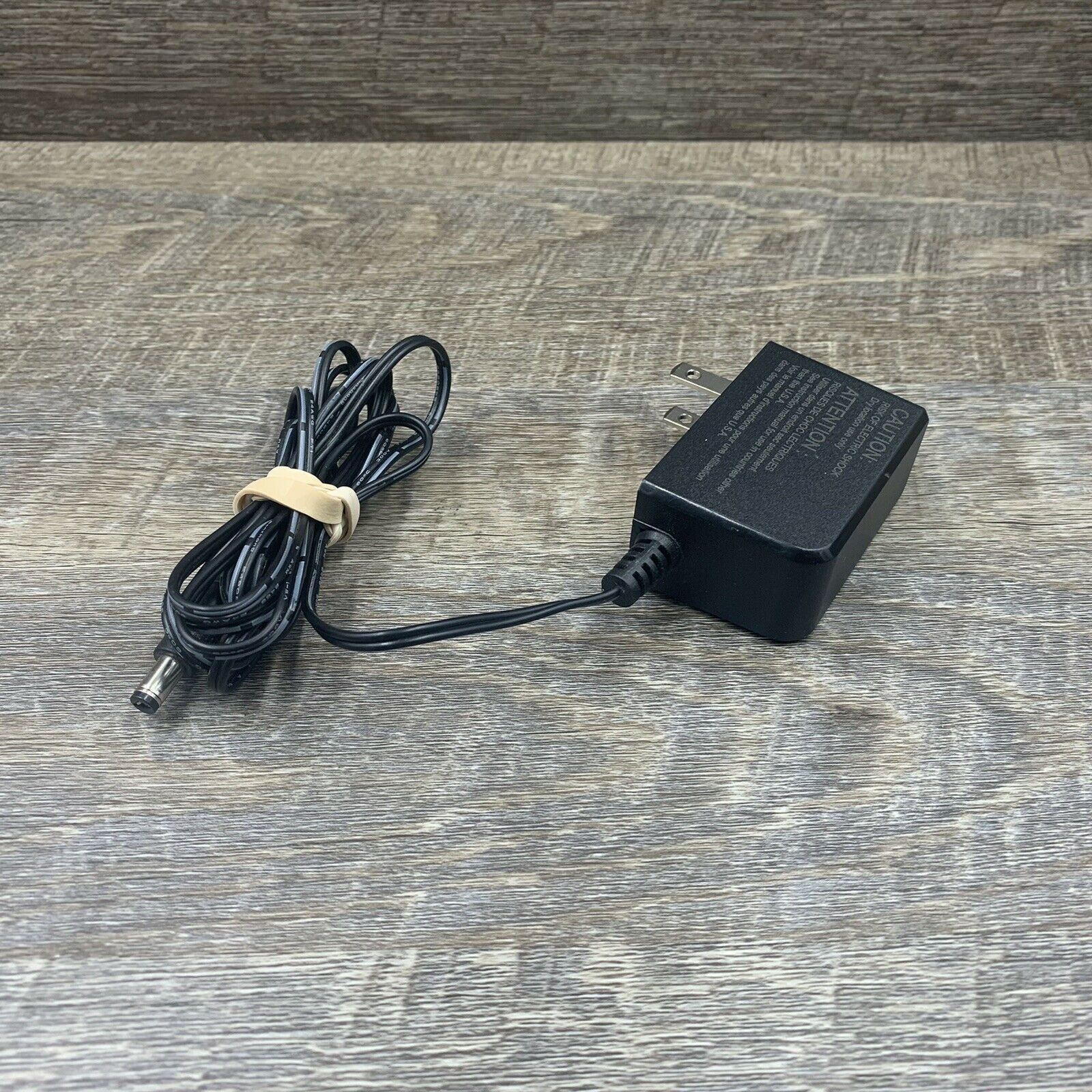 AMC AC Adapter Model AD-0121900060US 19V 0.6A Class 2 Power Supply Country/Region of Manufacture: China Custom Bundle