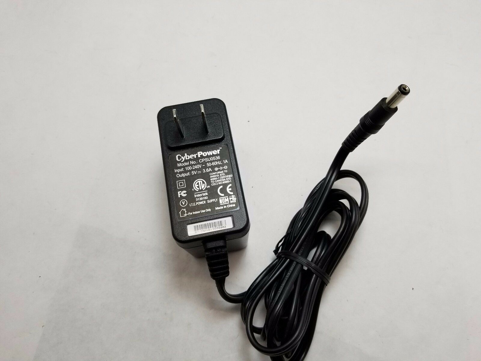 Genuine Cyberpower AC Power Adapter 5V 3.6A CPSU0536 Output Voltage(s): 5V Type: AC/Standard MPN: CPSU0536 Brand: - Click Image to Close