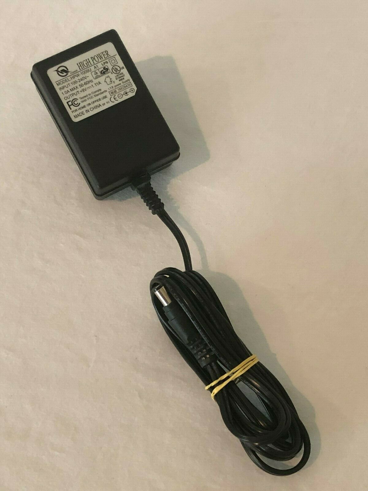 AC DC Power Supply Plug Charger Adapter High Power Model HPW-1009U 9V 1.11A Type: Charger Adapter Features: new Col - Click Image to Close