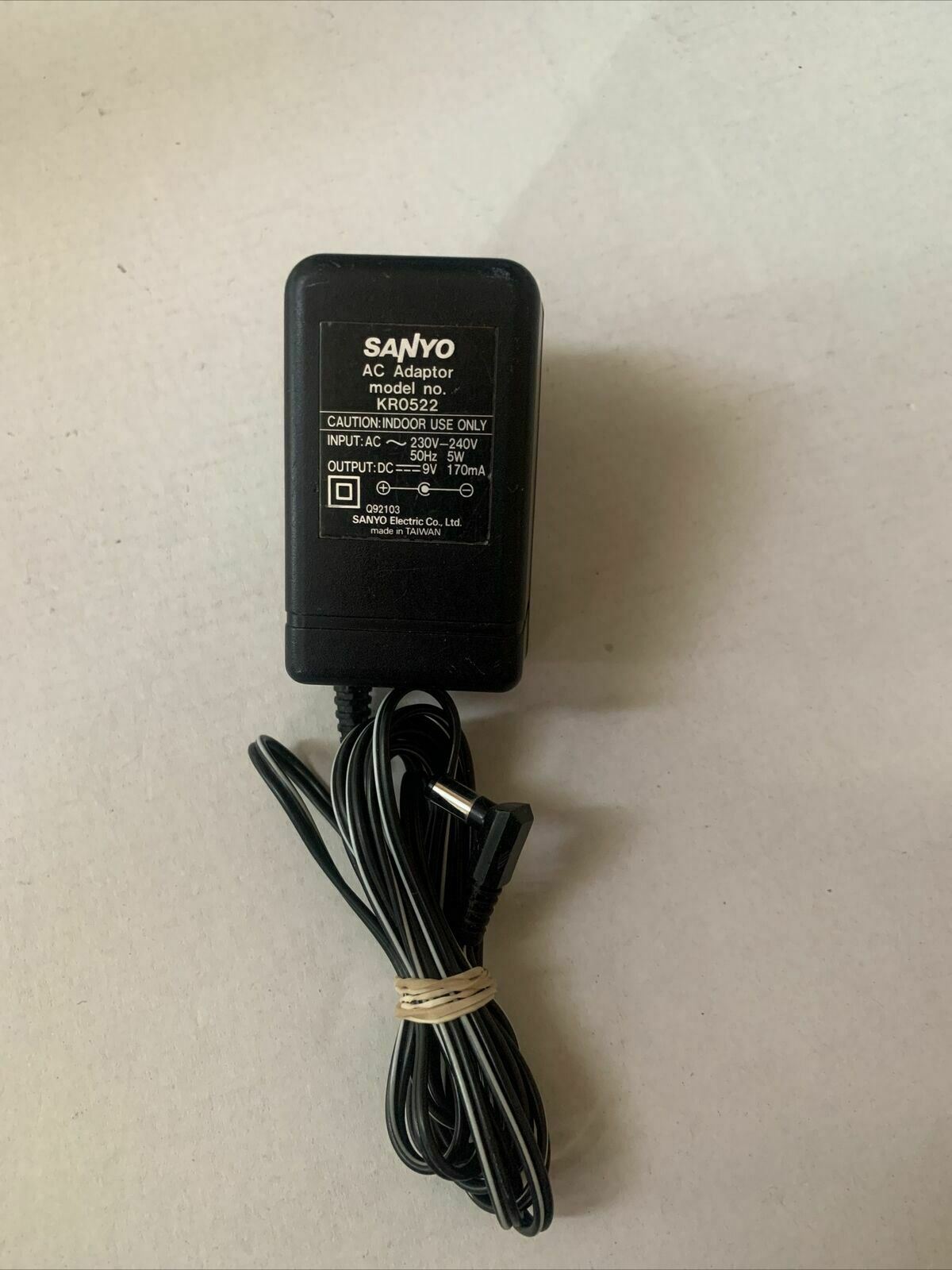 Genuine SANYO KR0522 AC Adaptor 9v 170mA Power Supply Colour: Black Compatible Brand: For Sanyo Type: AC/DC Adapte