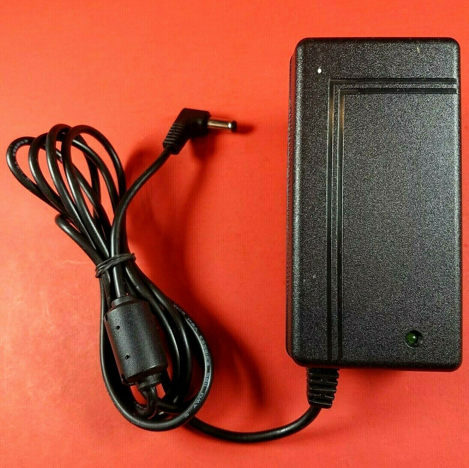 Shenzhen Sunup DC12030013A Power Supply Switching Adaptor 12V - 3A AC/DC Adapter Type: AC/DC Adapter Output Voltage: