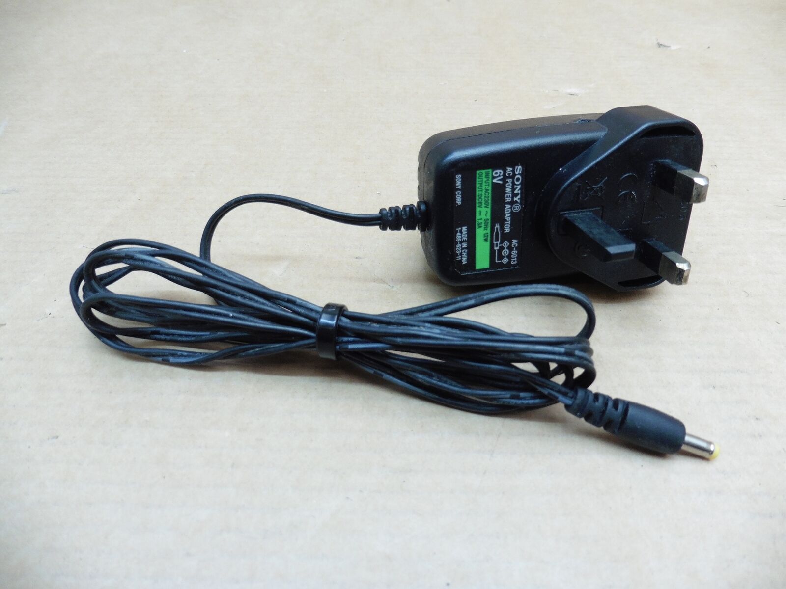 Power Supply Genuine Sony AC-6013 Adapter PS 6V 1.3A 12W AC / DC Brand: Sony Unit Type: Unit Type: AC/DC Adapter Cou