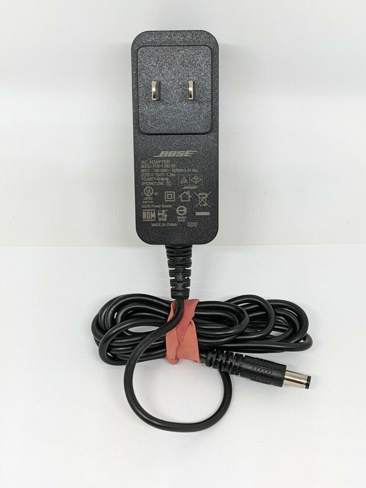 Bose SoundDock XT Speaker Original AC Adapter F12V-1.35C-DC OEM Power Supply Compatible Brand: For Bose Material: R
