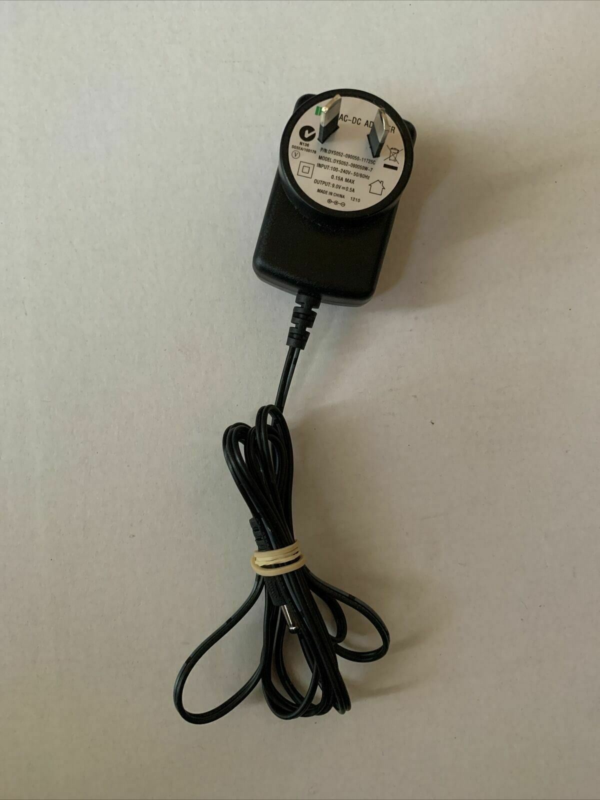 DYS AC/DC Adapter DYS052-090050W-7 9v 0.5a Power Adapter Colour: Black Type: AC/DC Adapter Compatible Model: Unive