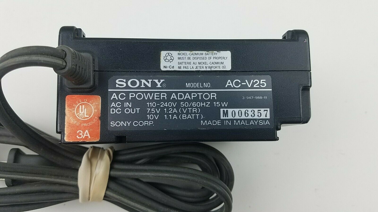 Sony AC-V25 Power Adaptor 7.5V 10V AC Battery Charger Video Camcorder Brand: Sony Country/Region of Manufacture: Mal