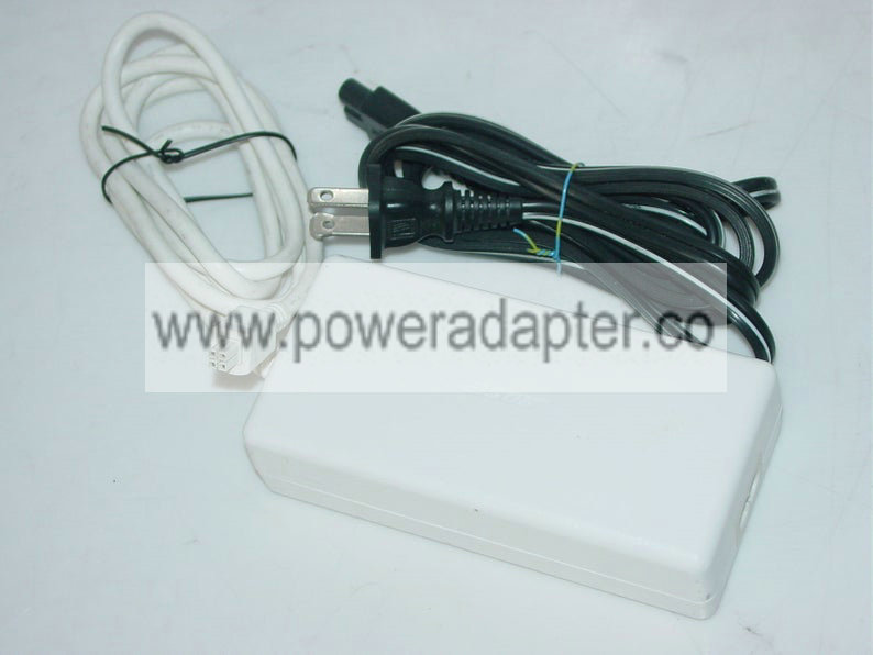 White Geniune Bose Sounddock I Power Supply PSM36W-201 18VDC 4 Prong Charger 