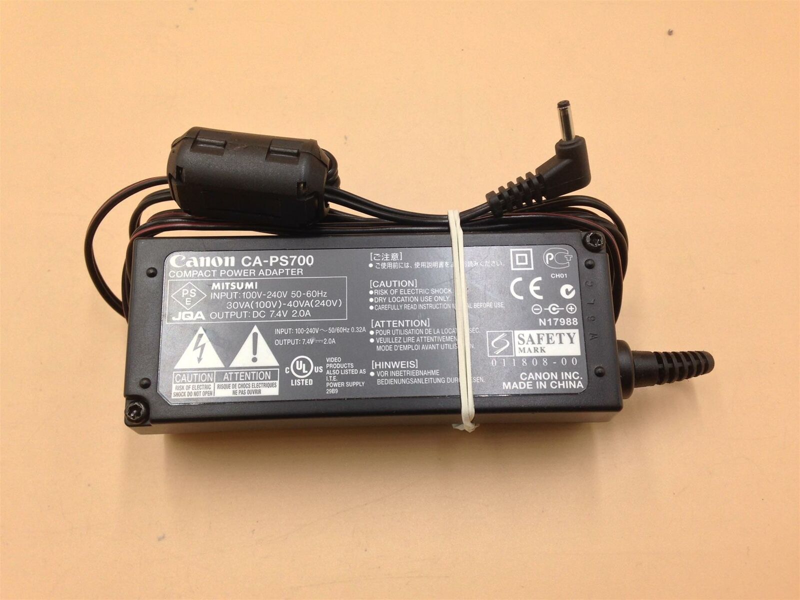 Canon CA-PS700 Compact AC Power Adapter 7.4V 2A 15W, Brand: Canon Compatible Brand: For Canon Type: AC Adapter Colo
