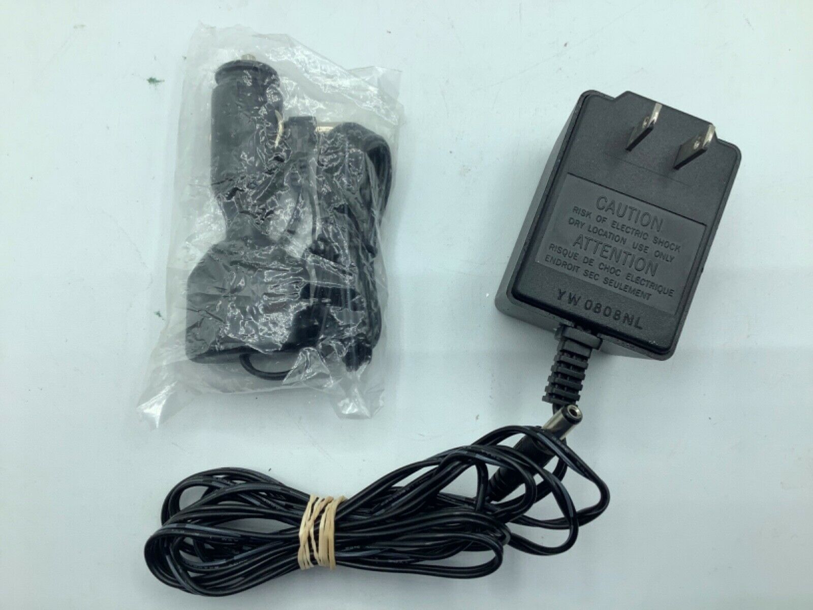 AC Adapter Charger For Coleman 5327A750 Rugged Lantern Switching Power Supply Type: AC/DC Adapter MPN: Does not appl - Click Image to Close