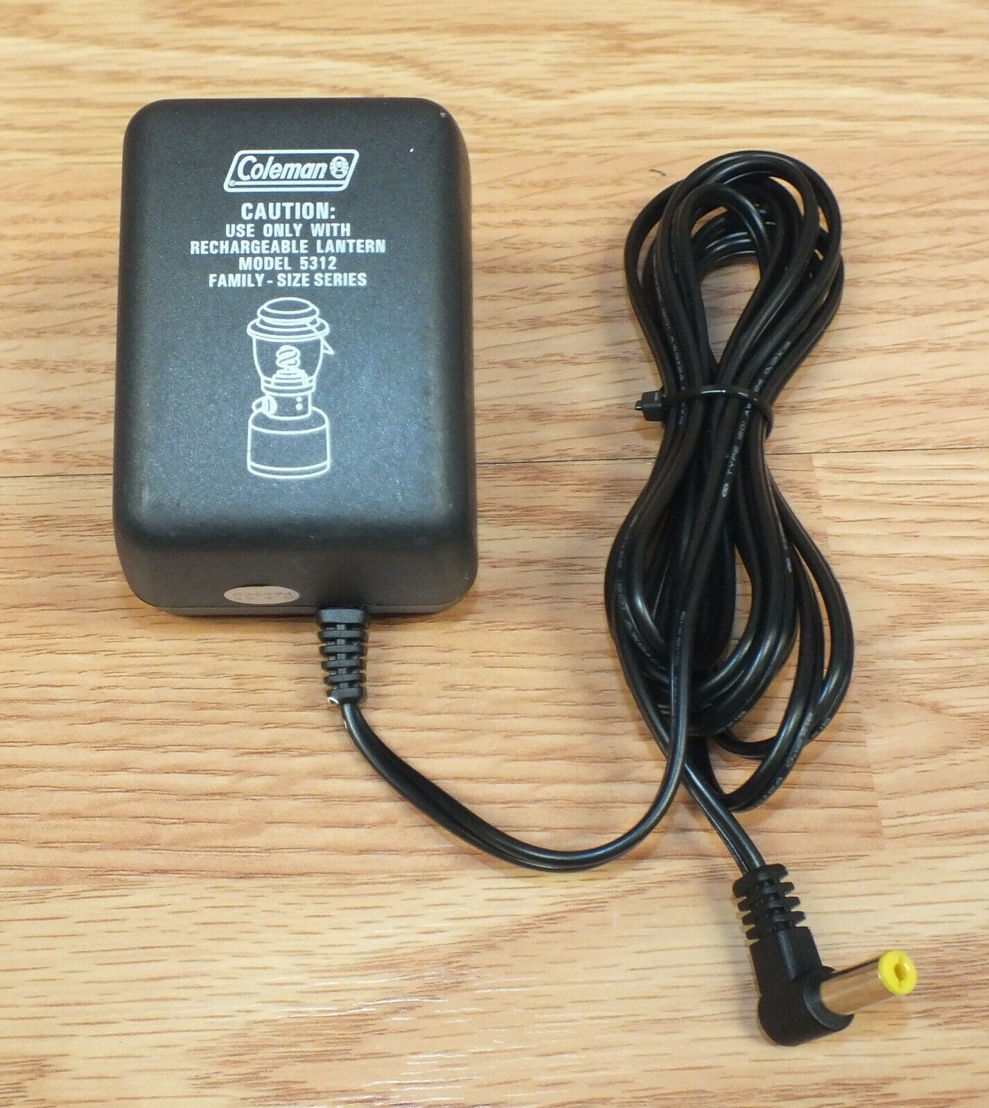 Genuine Coleman (UD4120135040G) 13.5VDC 400mA AC Adapter **READ** Model: UD4120135040G Type: AC/AC Adapter MPN: UD4 - Click Image to Close