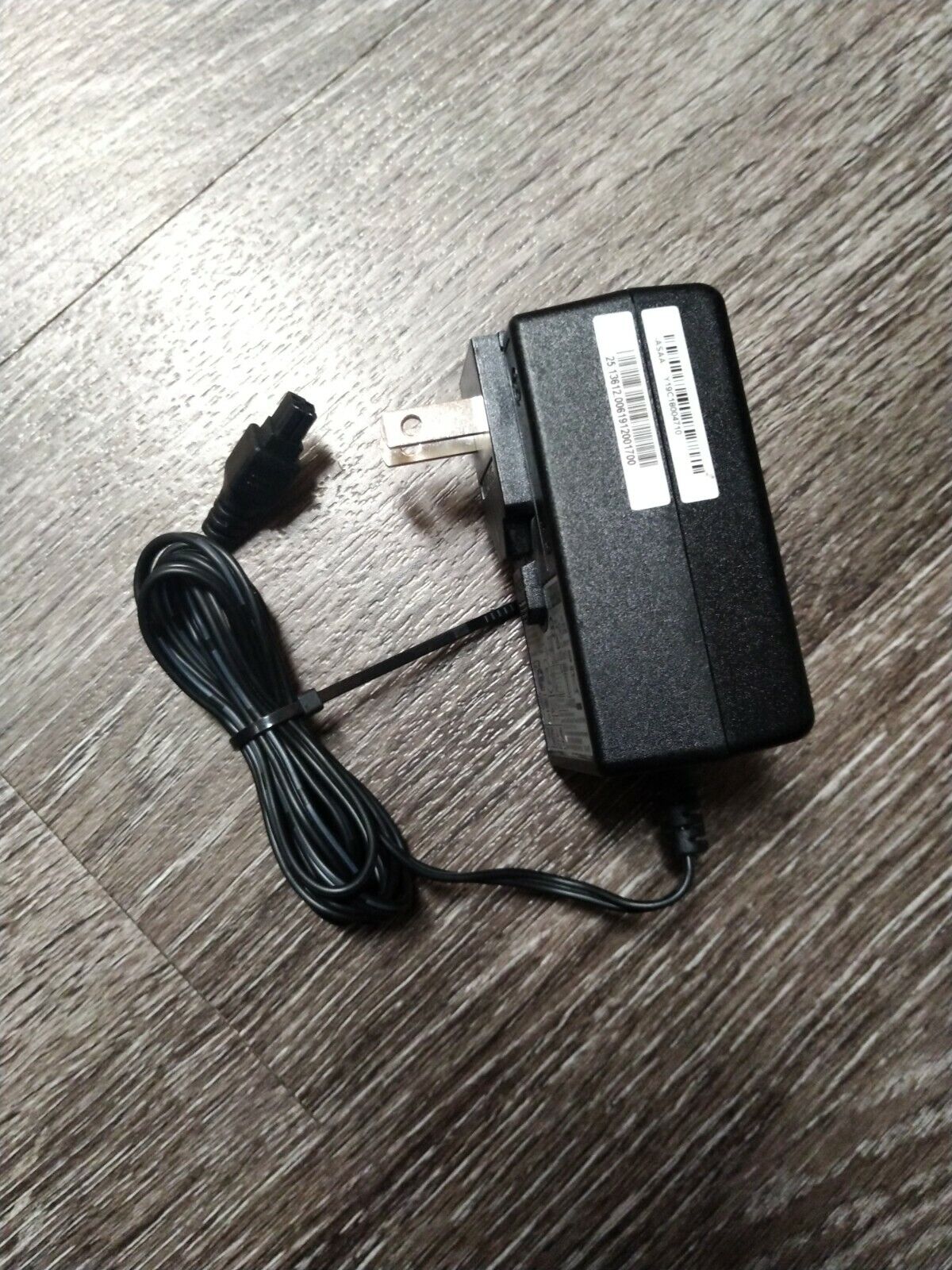 Cradlepoint Power Cable AC Adapter for IBR600 IBR900 IBR1100 IBR1700 E300 R1900 Having a versatile power supply you can - Click Image to Close