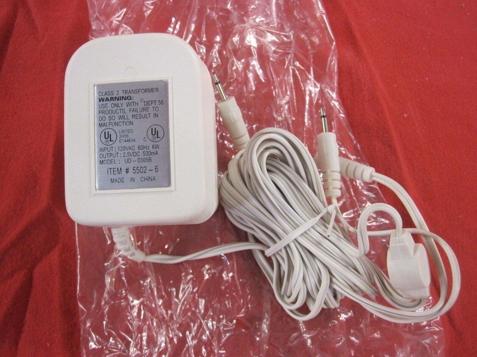 Department Dept 56 Christmas Village 3 Output Power Supply Adapter 5502-6 White Brand Department 56 Type Christmas Vil