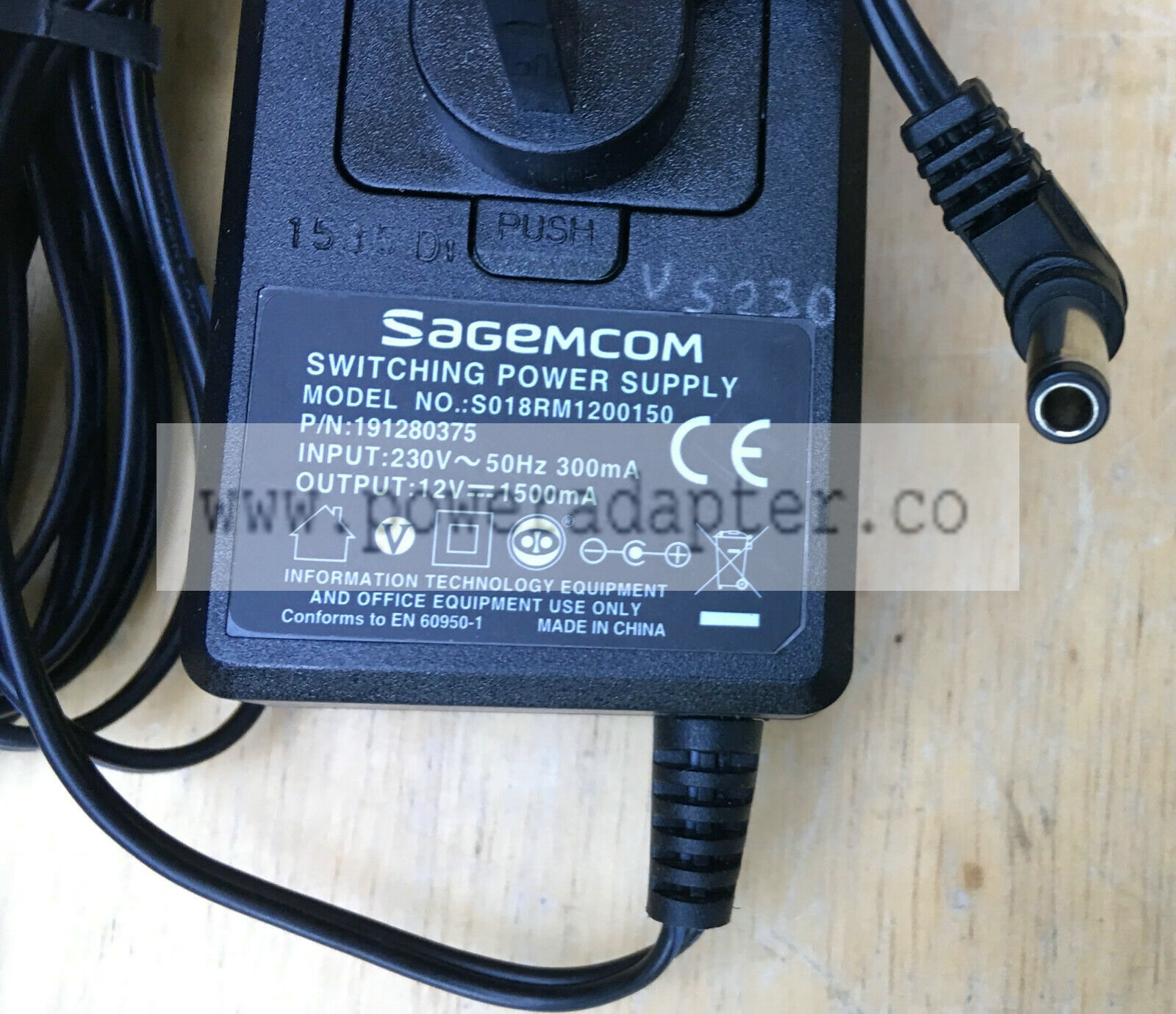 Sagemcom 12V DC 1.5A 1500mA AC/DC Plug Adaptor PSU Switching Power Supply mains Output Current: 1.5A Output Voltage: - Click Image to Close