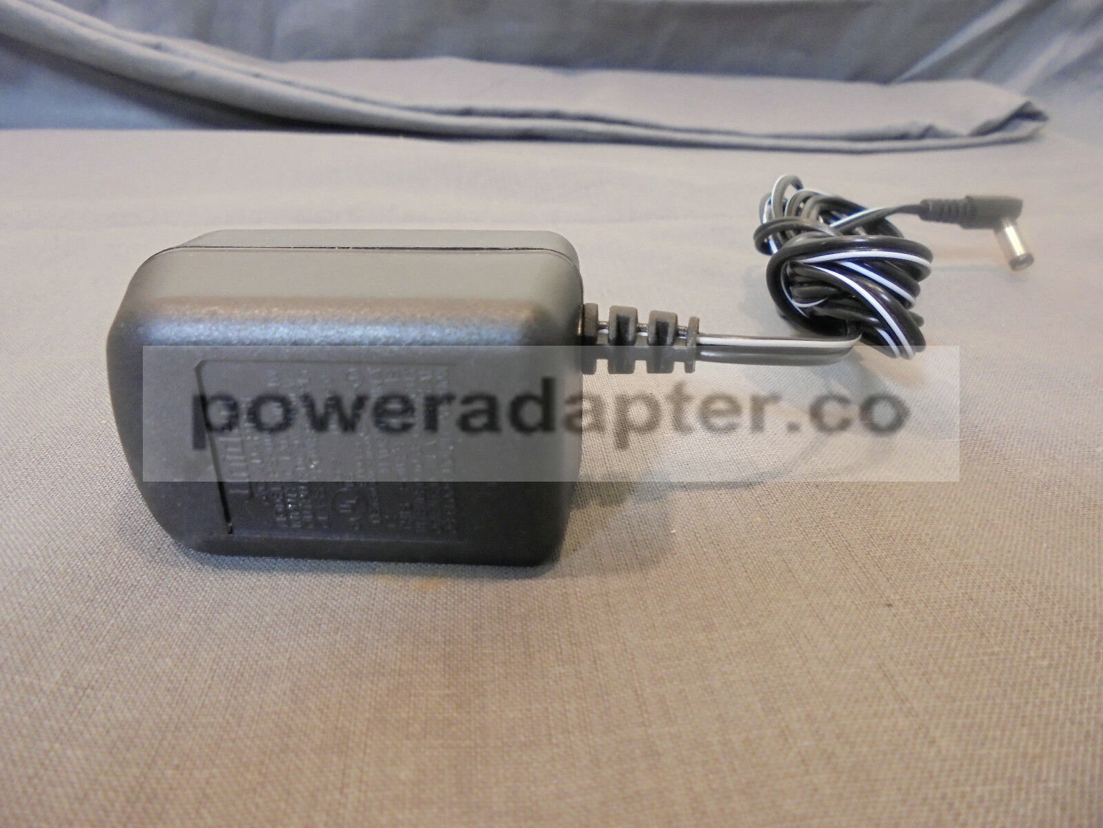 Uniden PS-0007 Power Adapter Input AC 120V 60Hz 4W Output DC 9V 210mA Condition: new Brand: Uniden MPN: Does Not - Click Image to Close