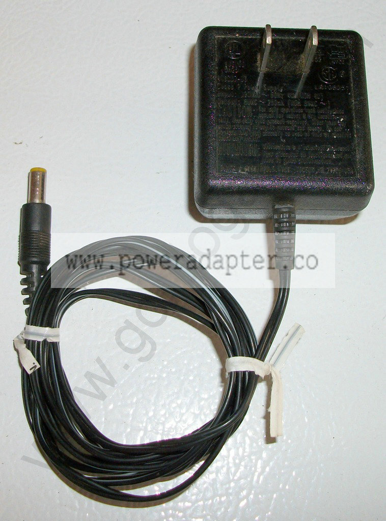 Black & Decker Power Supply AC Adapter Charger 8VAC, 250mA [418337-06] Input: 120VAC 60Hz 4W Output: 8VAC 250mA. Model