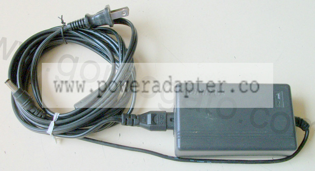 Compaq LE-9702A AC Adapter 19V, 3.16A [LE-9702A] Input: 100-240VAC 60/50Hz 1.5A Output: 19VDC 3.16A. For use with Comp - Click Image to Close