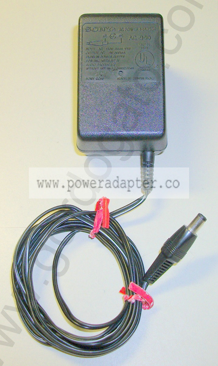 Sony AC-940 9V DC 600mA AC Adapter Transformer [AC-940] Input: AC 120V 60Hz 10W, Output: DC 9V 600mA. Barrel type plug