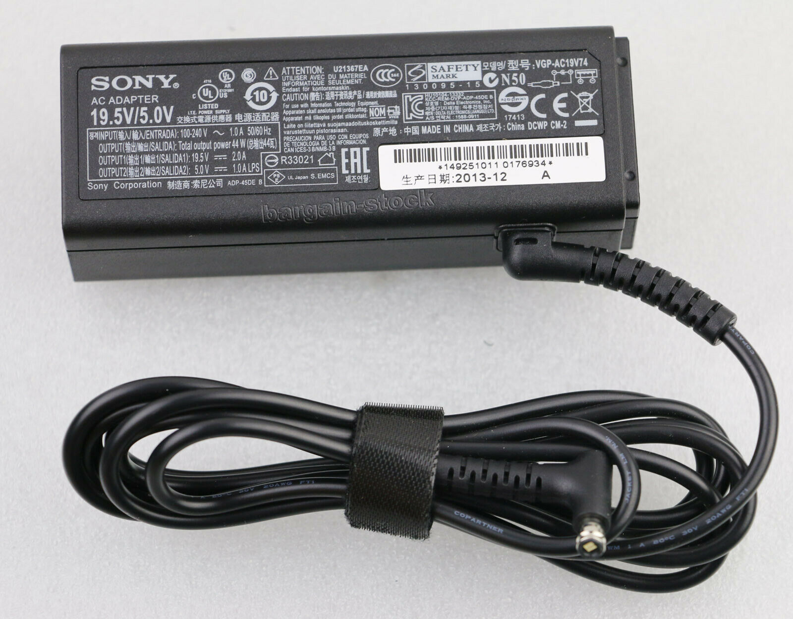 GENUINE AC Adapter Charger For Sony SVT11219 SVT11227 SVT11219SC SVT1121V5CW Product Description Brand: For Sony Cond - Click Image to Close