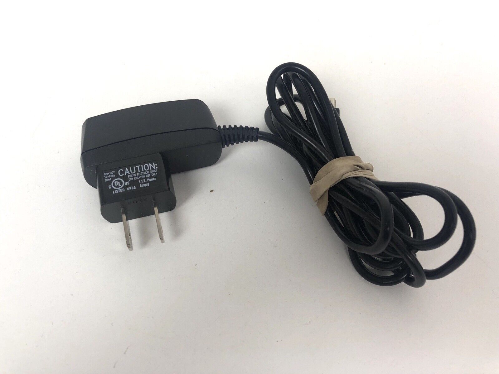 OEM Jabra FW7600/05 AC to DC Adapter, 5 Volt Output Power Cord Supply Adapter Brand: JABRA Features: Powered Output